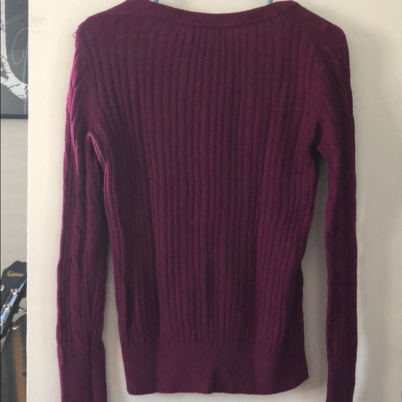 Old Navy Knit Sweater - Picture 4 of 4